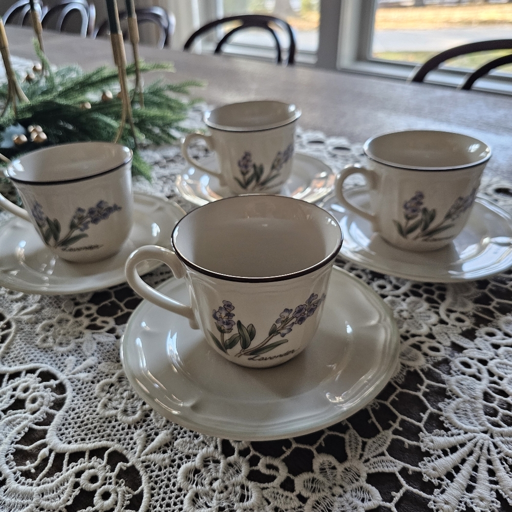 Set Of 4 EPOCH Spice Blossoms Lavender Oregano Floral Cup And Saucer